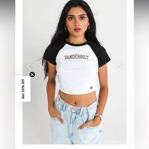 NWT Vanderbilt Black & White Crop Tee
